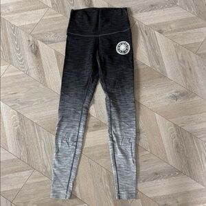 Soul Cycle x Lululemon Black to Gray Ombre Active Leggings